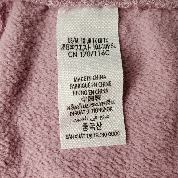 NWT Walt Disney World Mickey Mouse Sweat Shorts Plus Size 1X Purple - Picture 13 of 16